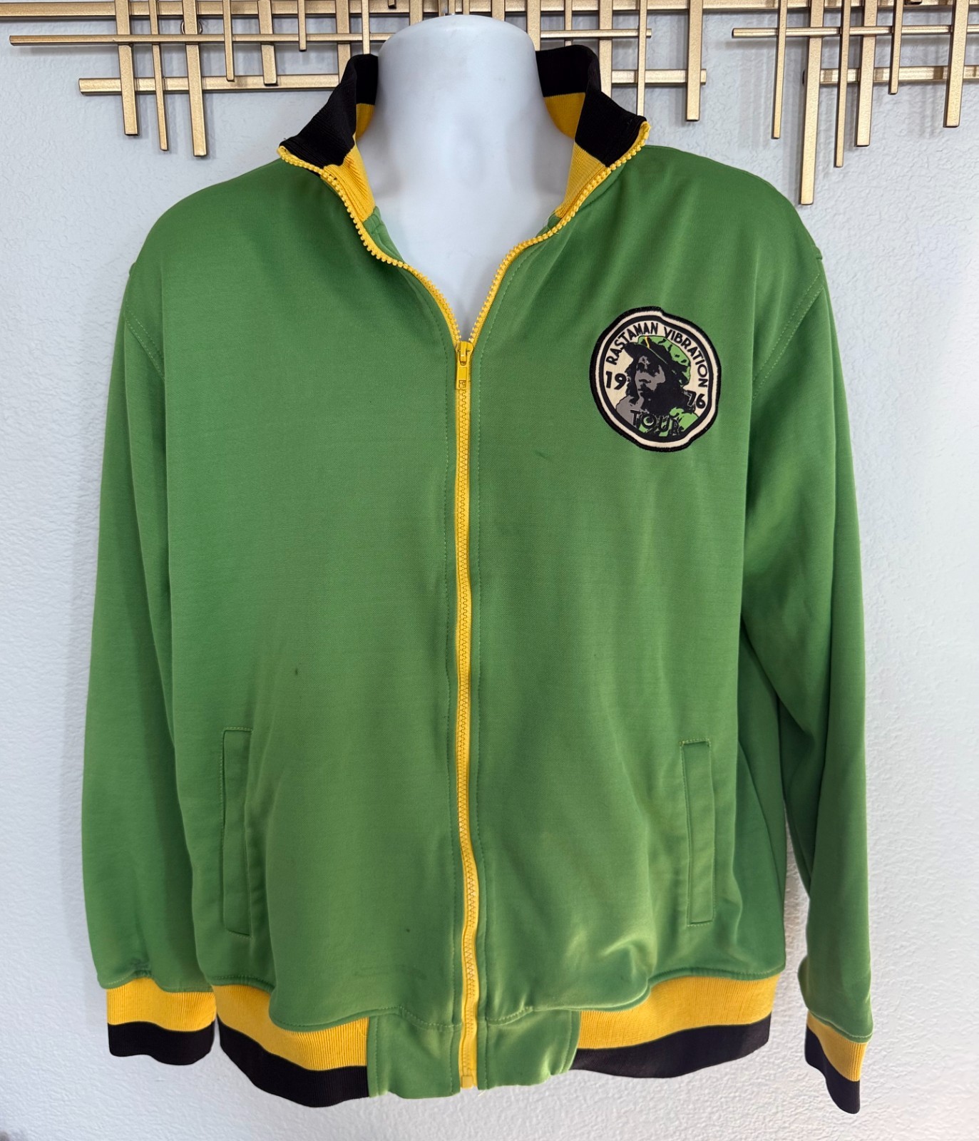 BOB MARLEY & the WAILERS RASTAMAN CATCH A FIRE GREEN JACKET VIBRATION TOUR SZ XL