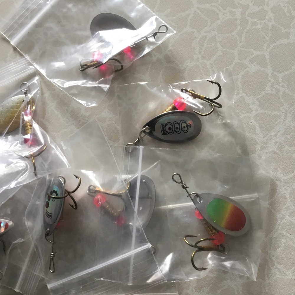 Salmon And Trout Spinners Assorted Colours Sent At Random 15 Per Set 4gram