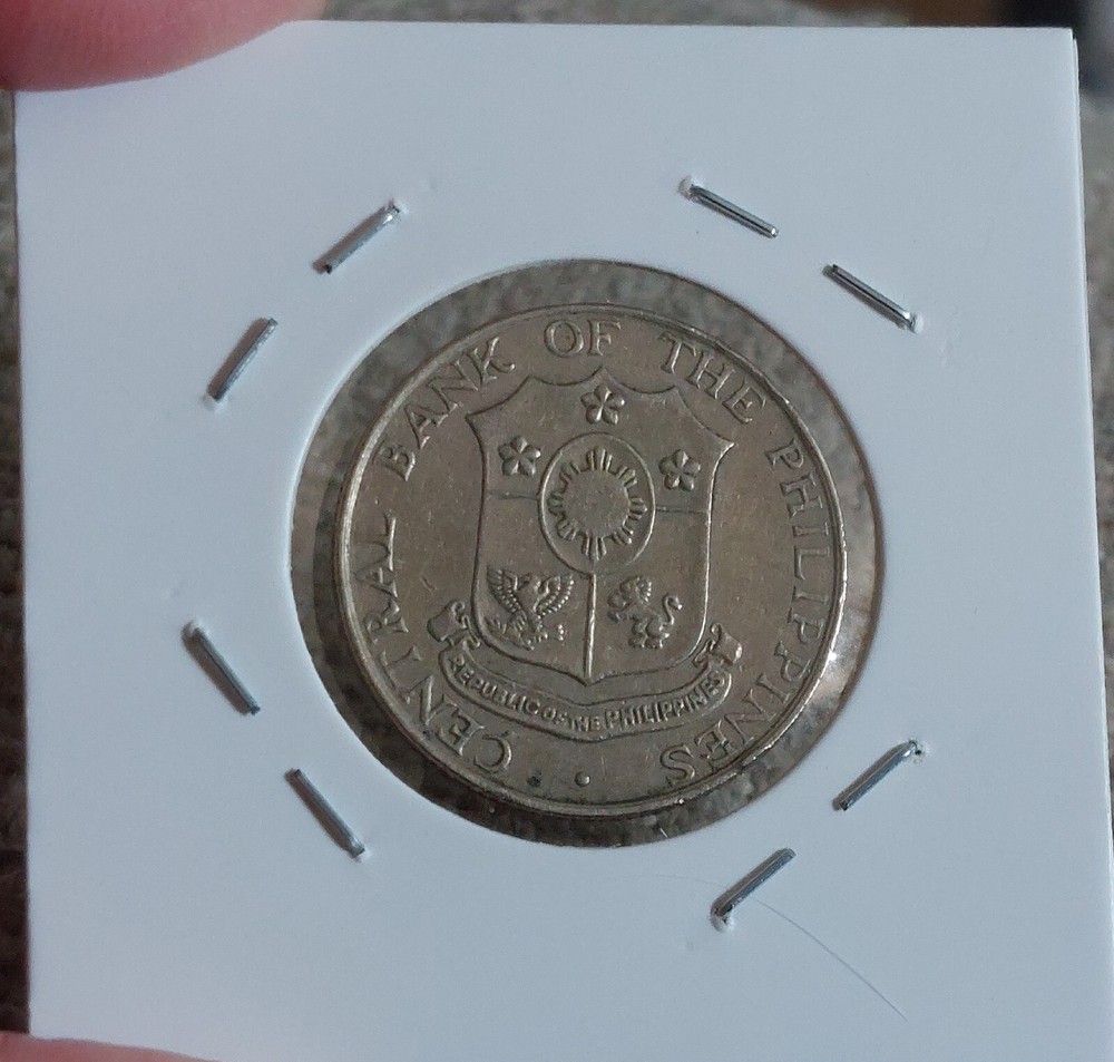 HIGH GRADE 1966 PHILIPPINES 25 CENTAVOS AU