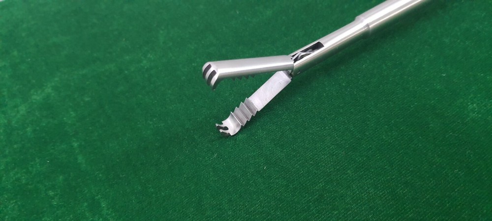 Laparoscopic Gallbladder Extractor 10mmx330mm Endoscopy Surgical Instruments