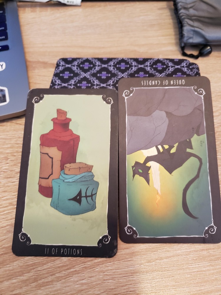 1 Card Tarot Reading (NOT PHYSICAL OBJECT, WILL MESSAGE YOU YOUR READING)