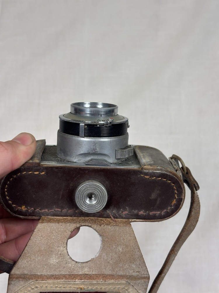 Iloca IIa Rangefinder Camera Black/Silver with Leather Case