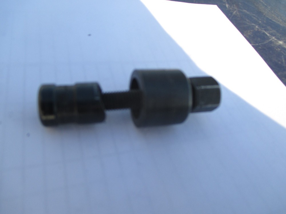 Greenlee 1/2 knockout punch 500 4235