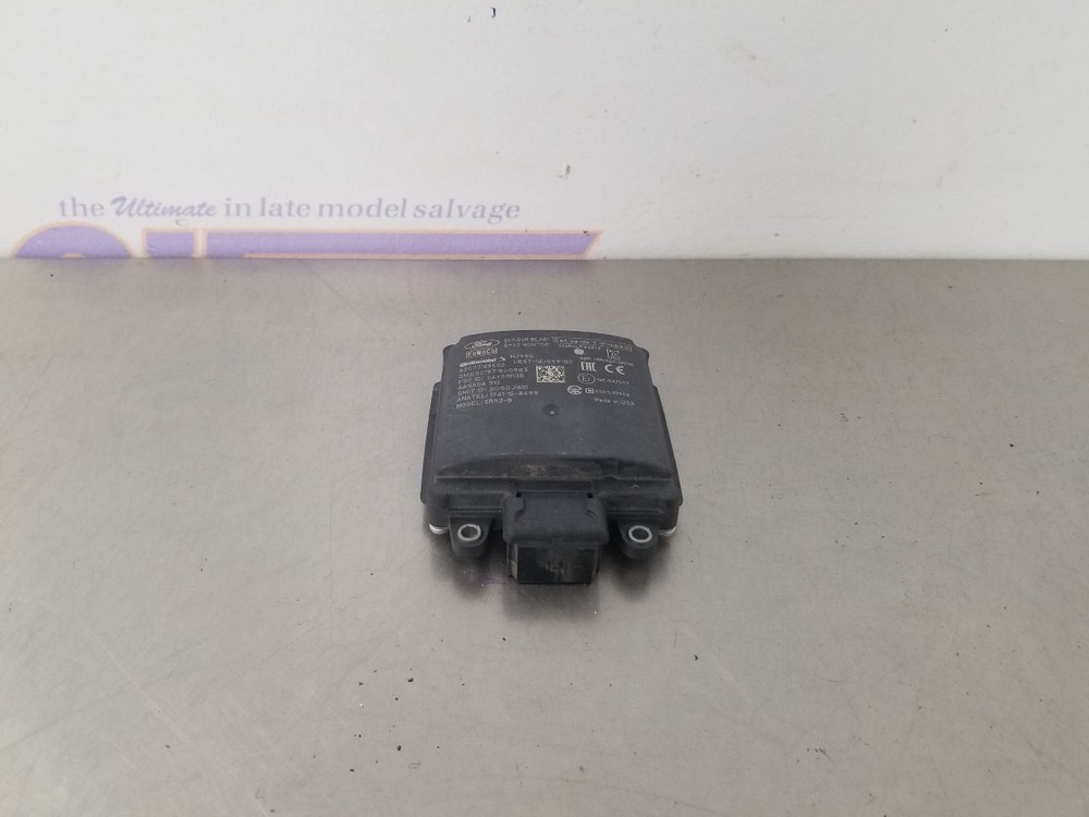 20 FORD EXPLORER PLATINUM RADAR UNIT LEFT DRIVER REAR LEFT DRIVER