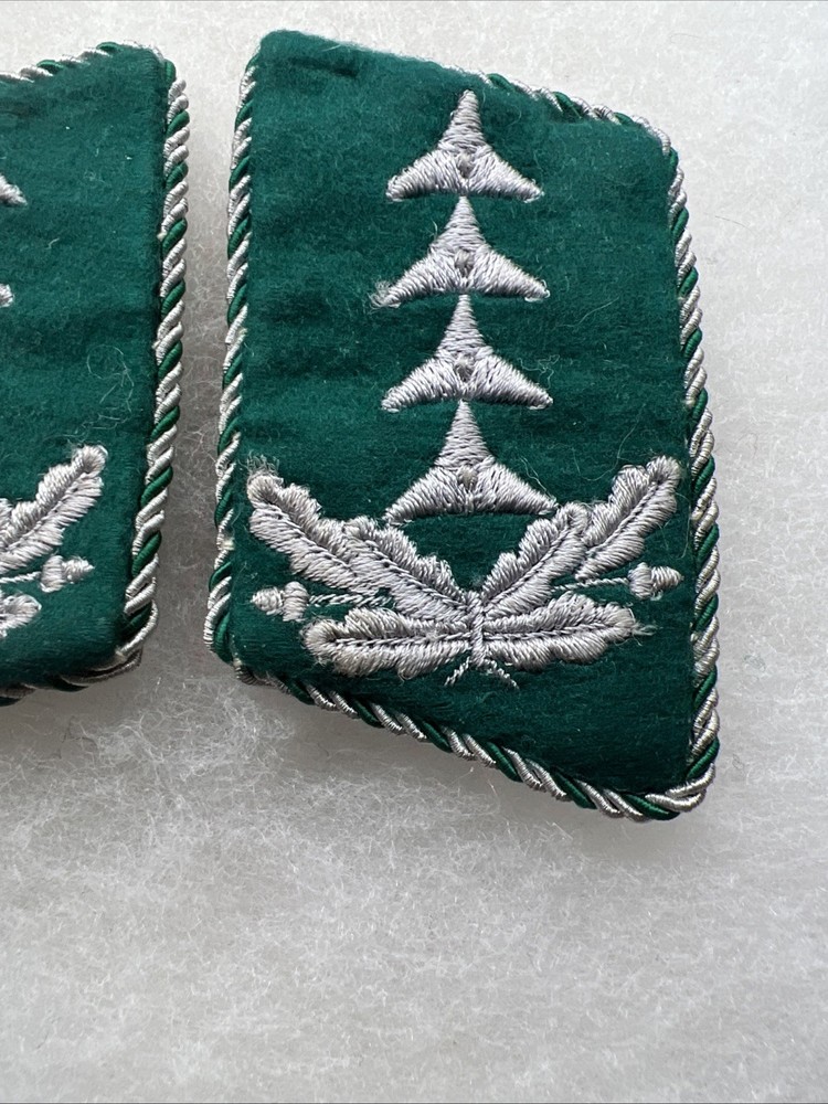 WW2 German Luftwaffe Admin Collar Tab Set (GG227