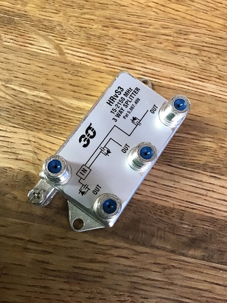 Sonora 3-Way Vertical Digital Splitter HRvS3