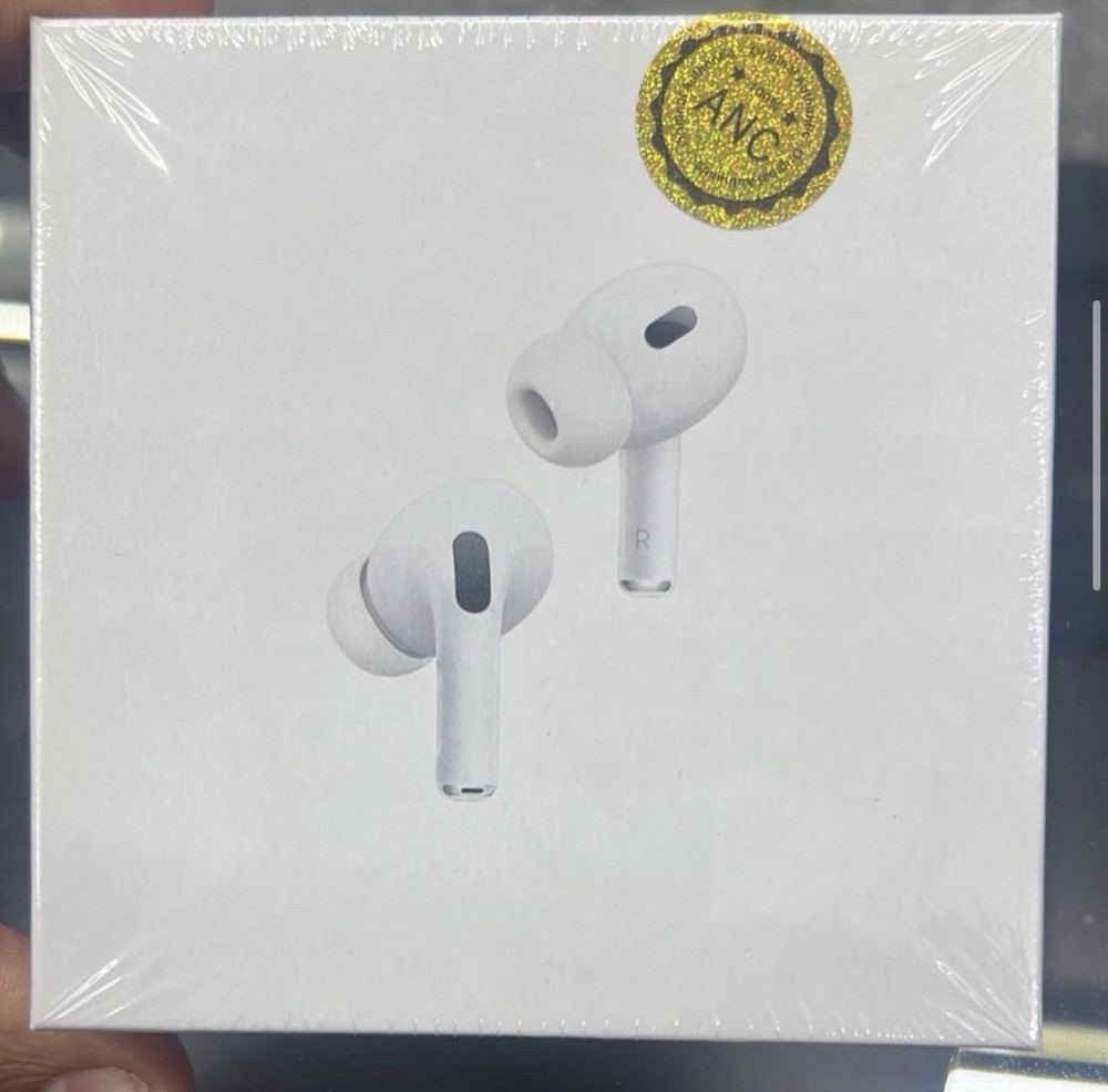 2nd Gen Bluetooth In-Ear Earbuds, ANC, White, Magnetic Charging Case