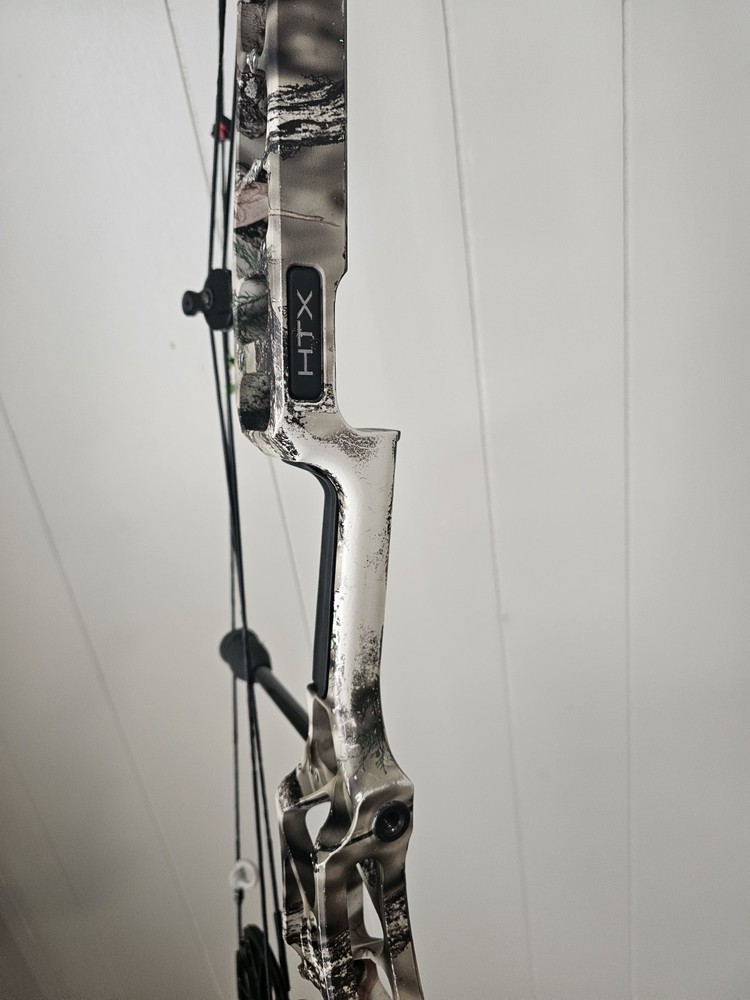 Mathews No Cam HTX Compound Bow
