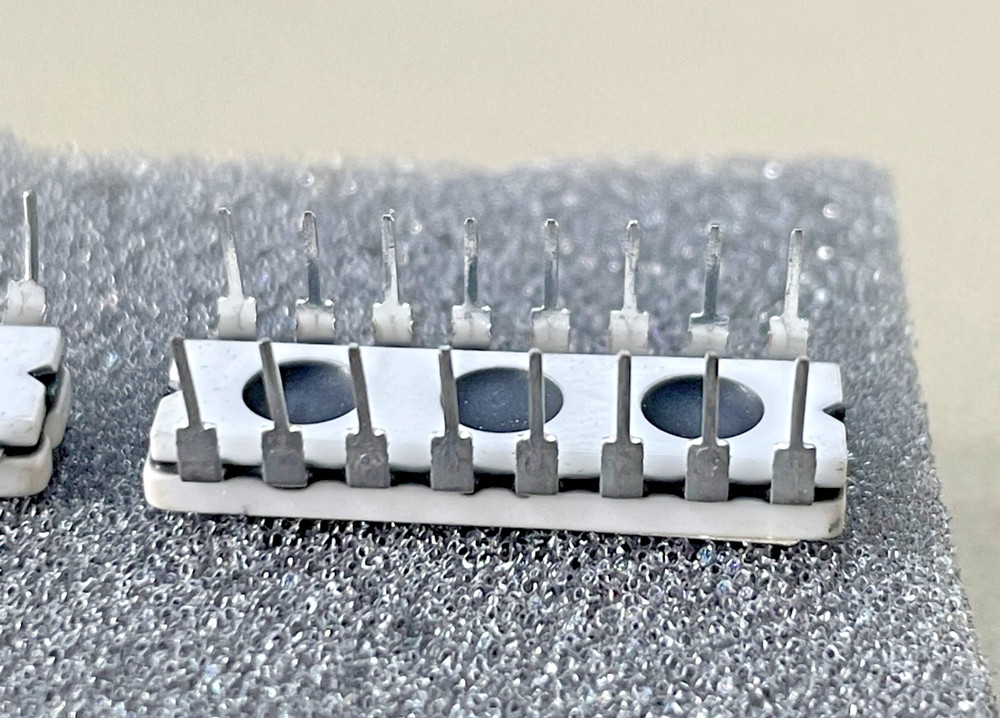 Old School Kicker 80Hz Chip, Pair, NOS