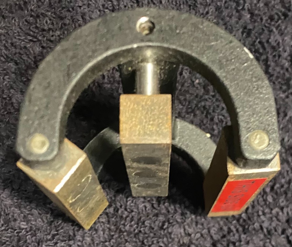 Magna-Set planer knife setting jig