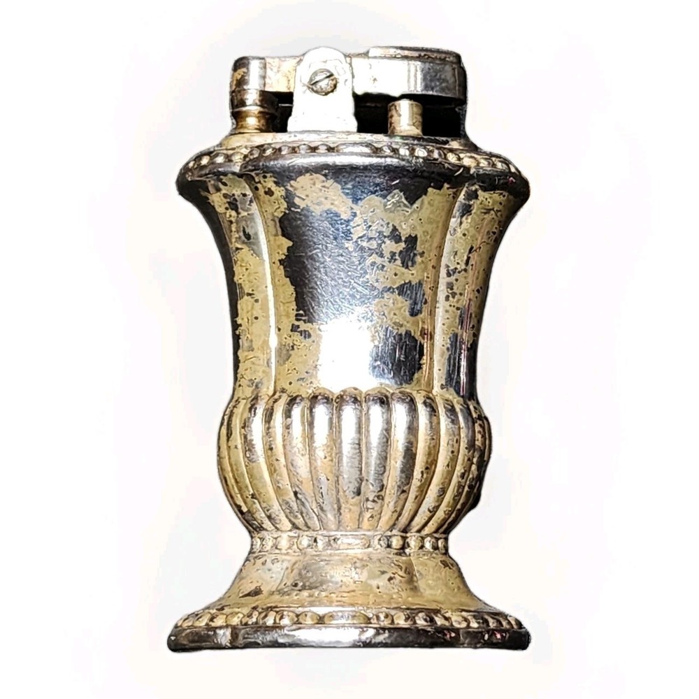 Vintage Ronson Mayfair Silverplate Table Lighter