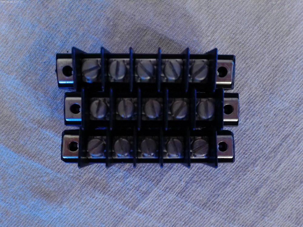LOT OF 3 TERMINAL BLOCKS NOS
