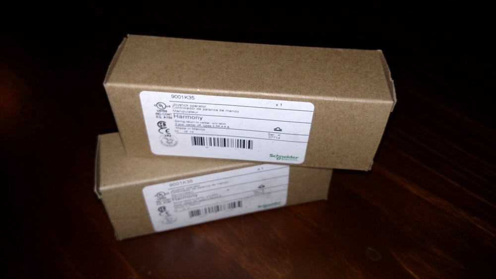 9001K35 Push Button - New