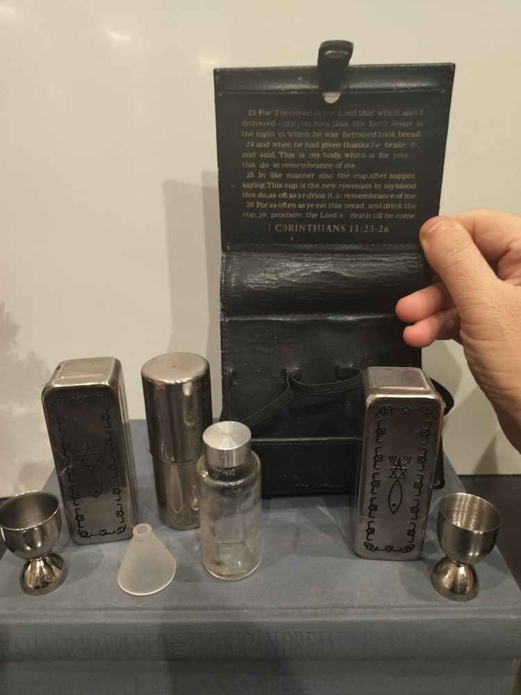 Portable Communion Set; Hebraic/Messianic Engraved; Leather Carry Case; EUC!