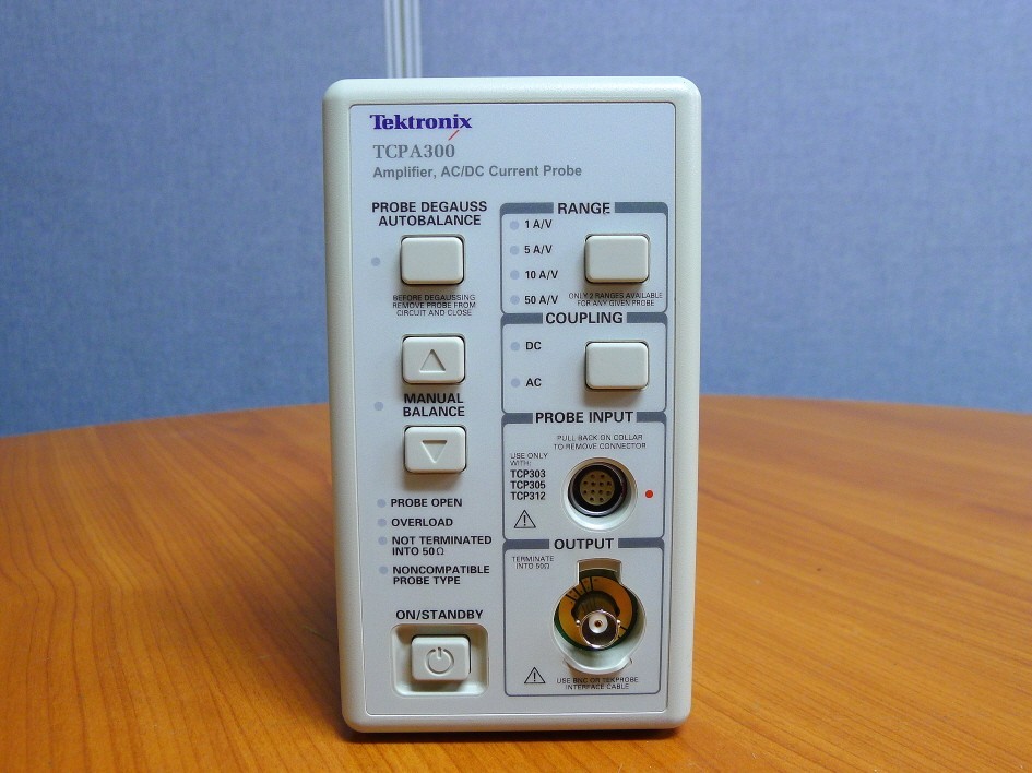 Tektronix TCPA300 w TCP312 Current probe & Probe Interface Cable