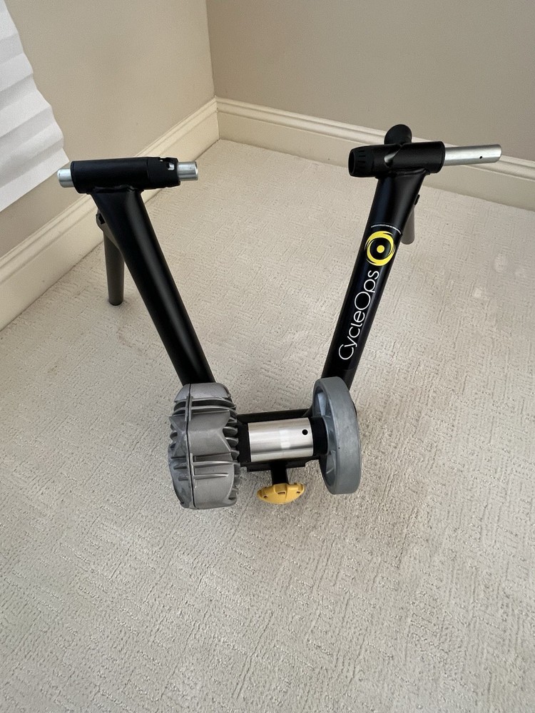 CycleOps Fluid2 Indoor Trainer