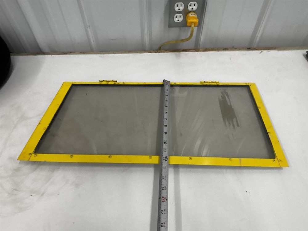 Luscombe Model 8 Cabin Left Door Window Frame assembly 481107