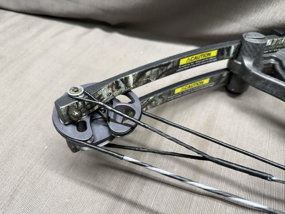 BARNETT GHOST 415 REVENANT CROSSBOW + EXTRAS - (USED)