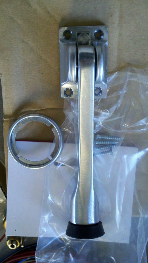 1 EACH  DULL CHROME SOLID BRASS HEAVY DUTY FLIP OVER KICK DOWN DOOR STOPS US26D