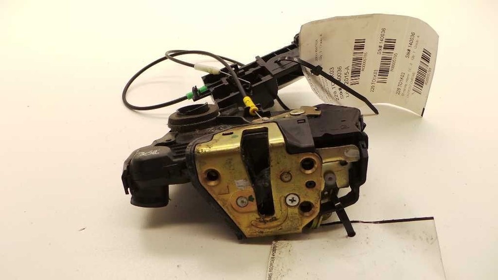 02-10 TOYOTA MATRIX DRIVER SIDE FRONT DOOR LOCK ACTUATOR ASSEMBLY