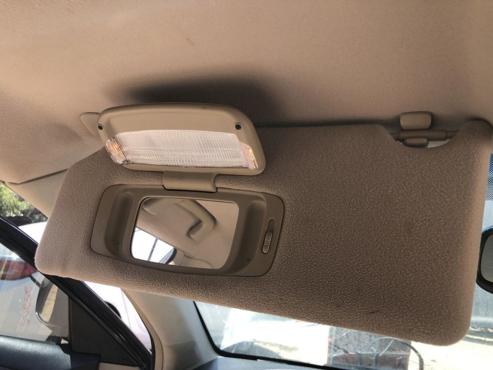 Sun Visor Left Driver Illuminated Fits 05-12 AVALON 960526