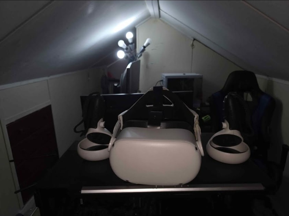 Meta Quest 2 Standalone VR Headset w/ Controllers, White, 90 Hz Refresh Rate