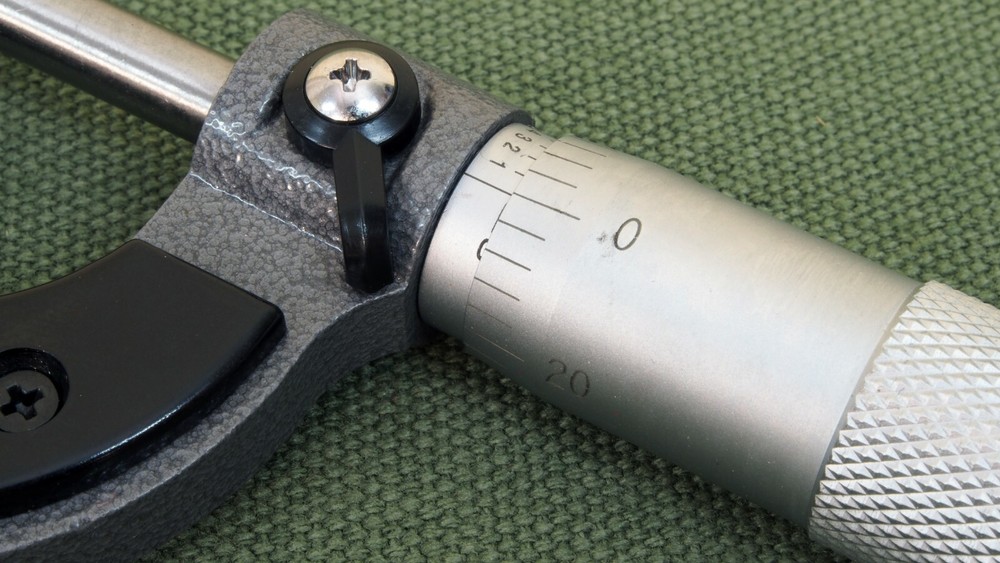 MECHANICAL MICROMETER FOR PRECISION MEASUREMENTS, Inch 0.0001.