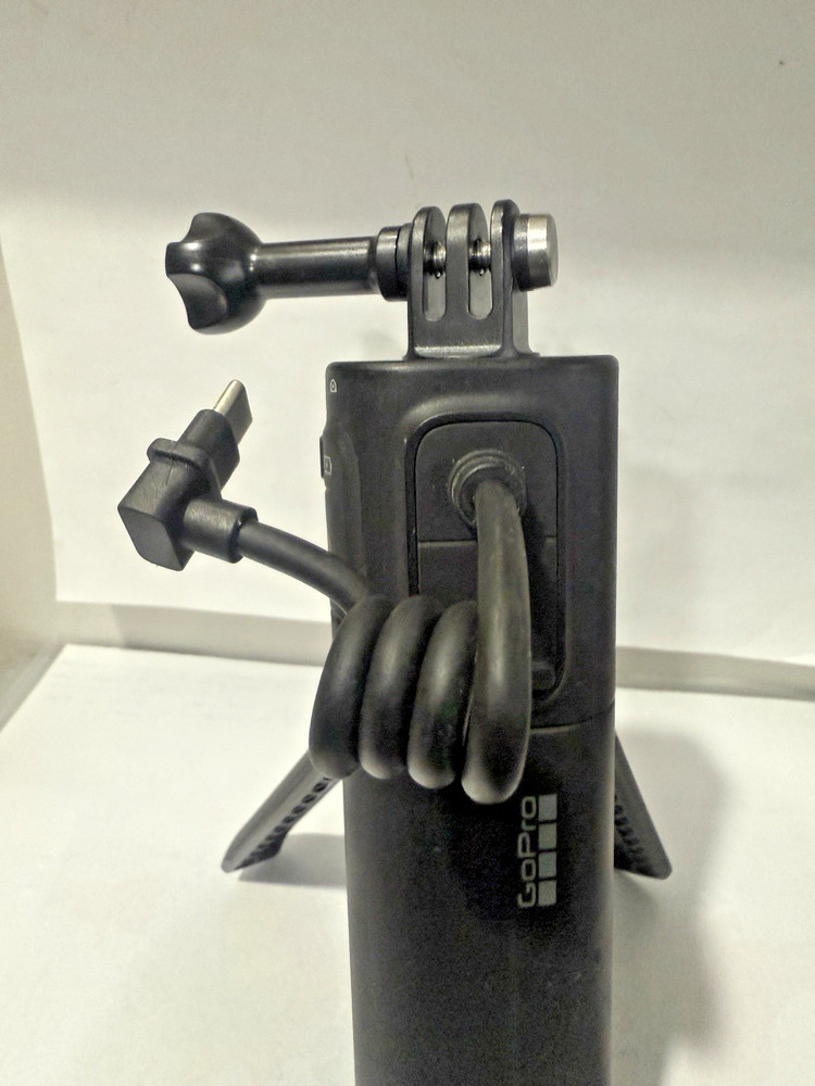 GoPro Volta ACVT1 USB-C Compact Camera Battery Grip/Tripod/Remote