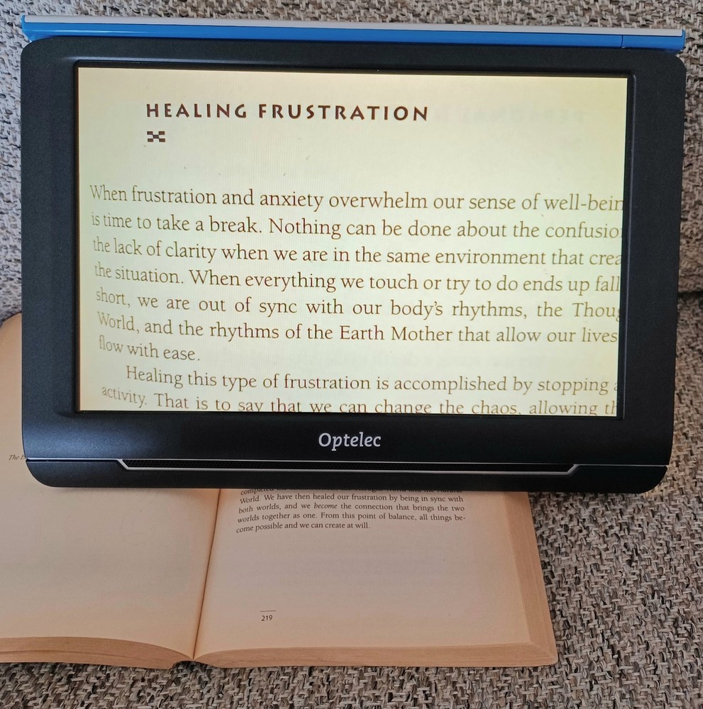 Optelec Compact 10 HD Speech Magnifier
