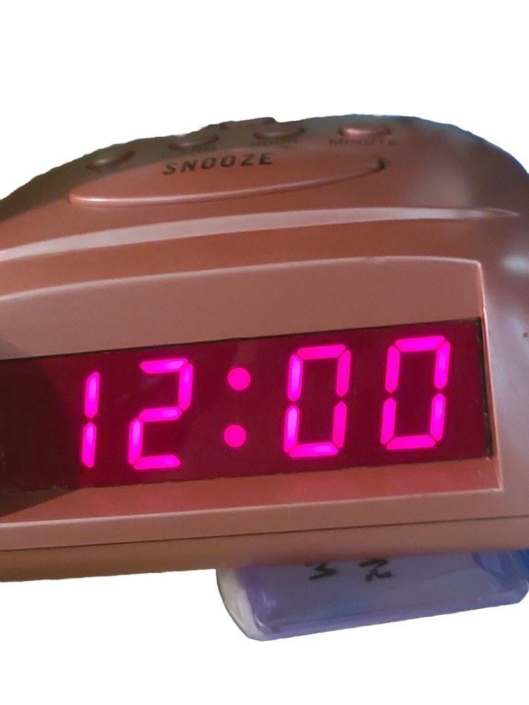 Timex Alarm Clock Advance Rose Luminated