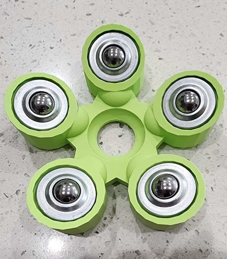 Bowling Ball Spinner Cup - Apple Green