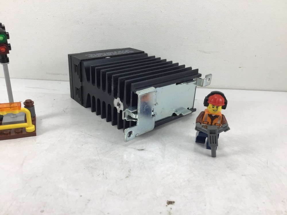 CMRD4835 CRYDOM SOLID STATE RELAY - **NEW OLD STOCK!**