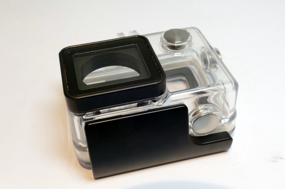 GoPro HERO plastic hard case housing - missing locking buckle
