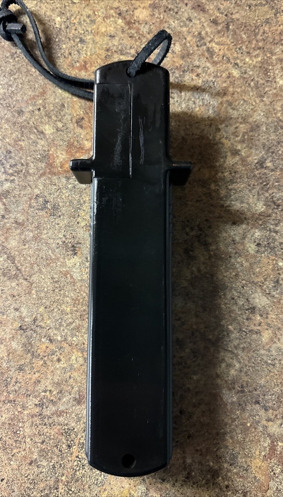 Smith's - 4” Whetstone with Keeper - Get Sharp Stone Knife Sharpener Portable