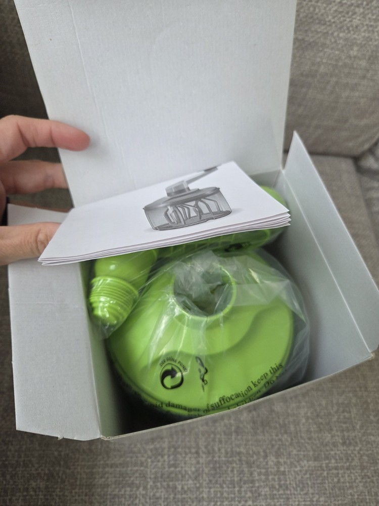 New Tupperware Whip N Prep Chef in Box Lime Green