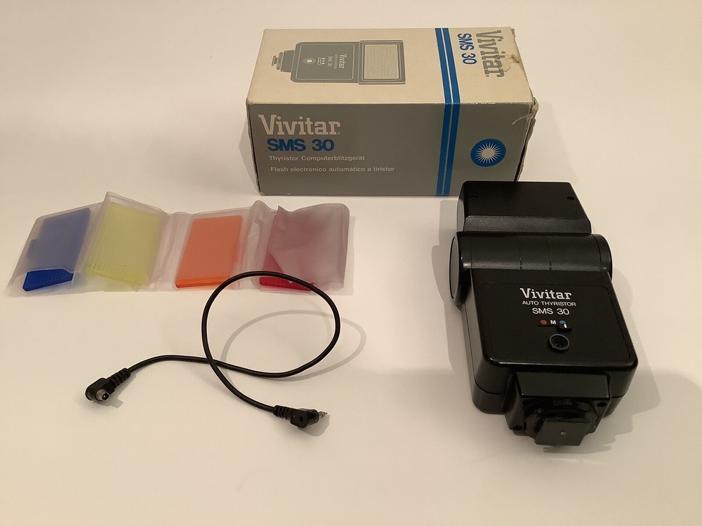 VIVITAR AUTO THYRISTOR SMS 30 SHOE MOUNT FLASH IN ORIGINAL BOX