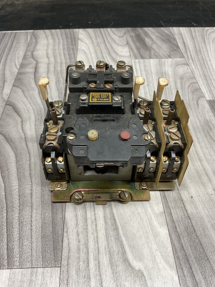 Allen Bradley Contactor  *No Identification Tag* #4010E137PR6