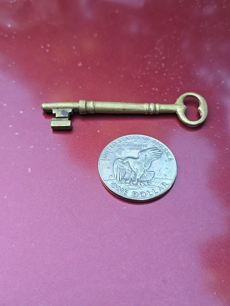 Neat Old Solid Brass Chest Key☆ 1 Antique Metal Skeleton Key!