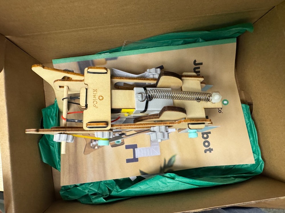 KiwiCo Jumping Robot - 3 Boxes - Partially Assembled