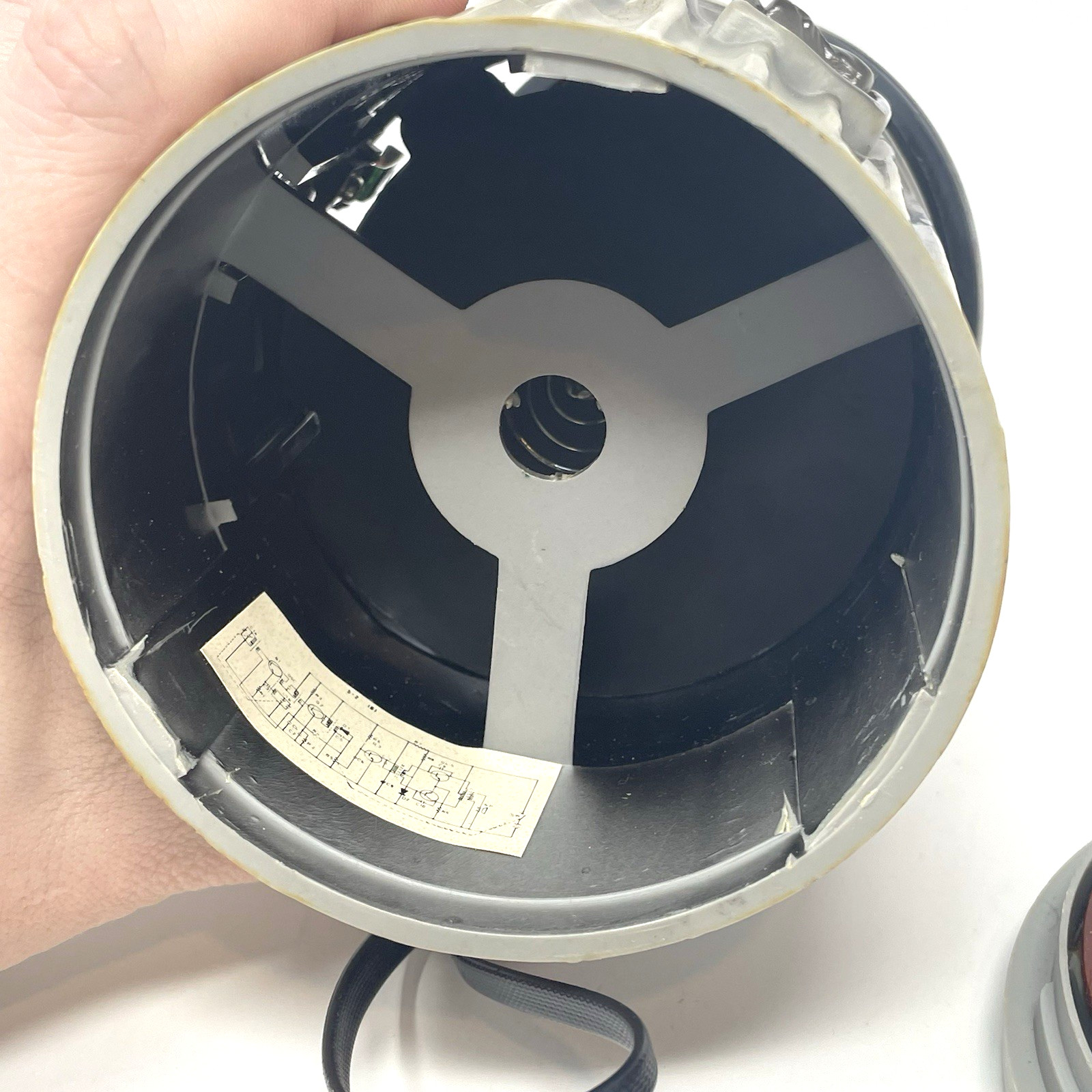 Vintage Sesame Street Oscar the Grouch Trash Can AM Transistor Radio 1970s w/Box