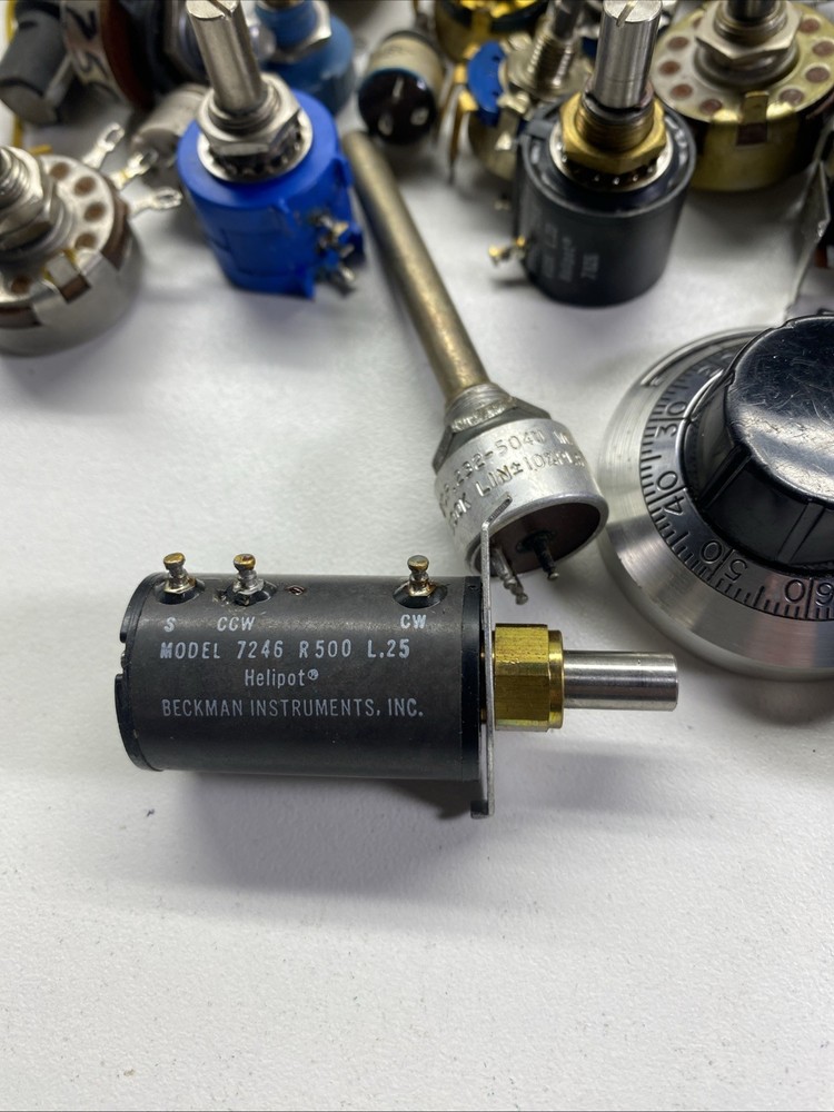 Potentiometers+ Assorted Controls (52PC)..B41-7