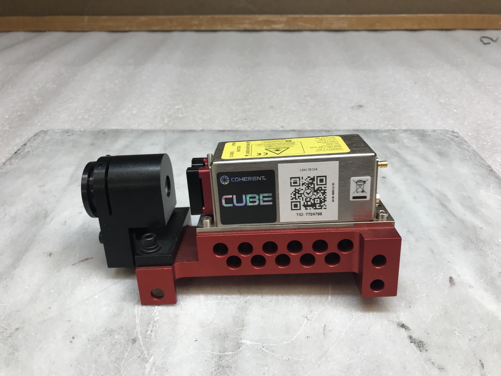 Coherent Cube 1069417 / AH 640nm 40mW Max 70mW 7.3k Hours w/ Cable *READ*