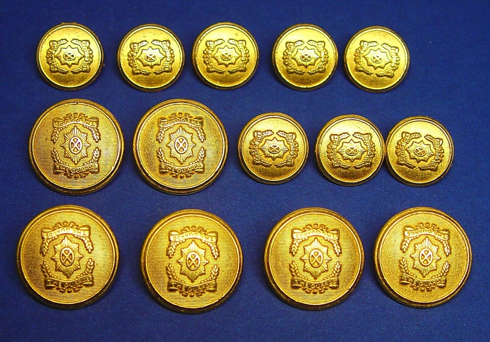 BTM REPLACEMENT BUTTONS 14 Gold Tone solid metal buttons Good Used Condition