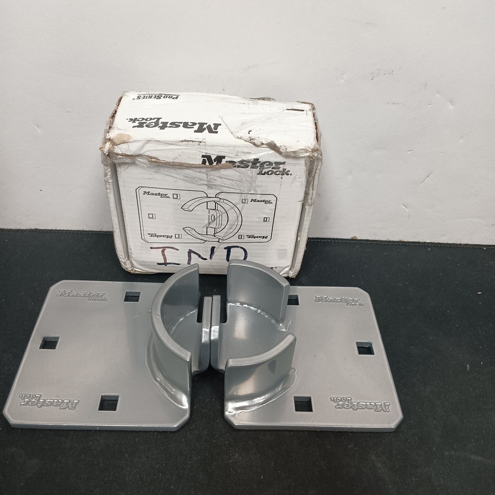 Master Lock 770 Hasp Padlock