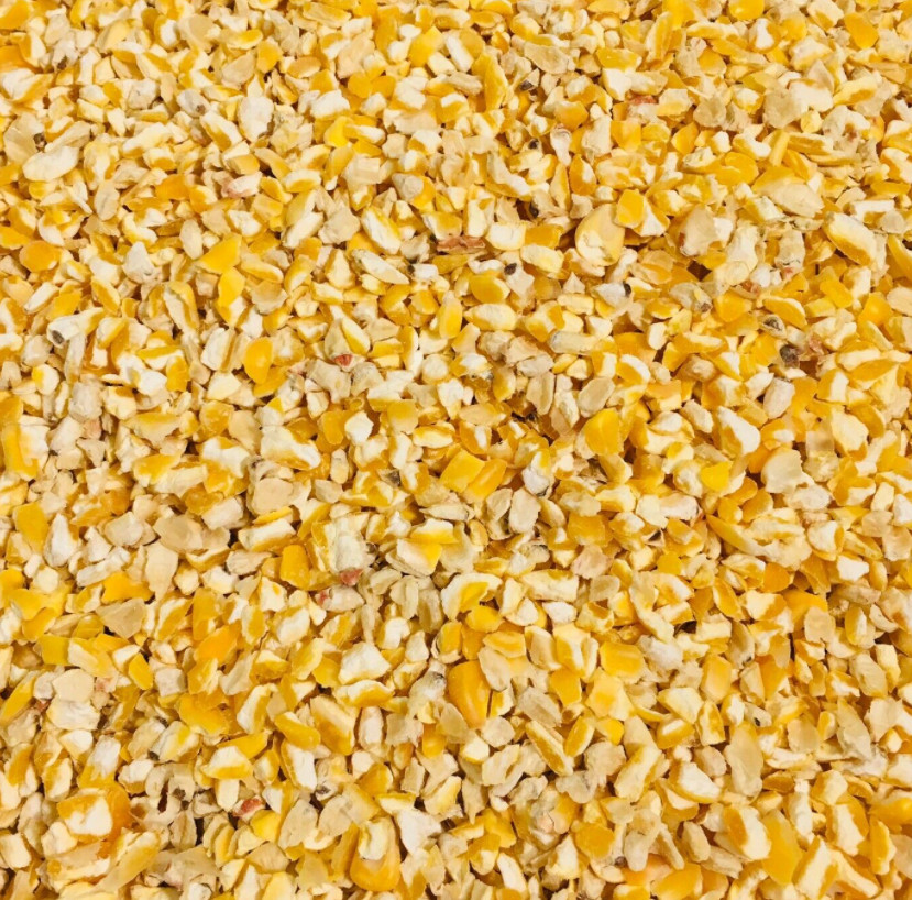 Cracked Corn Bird Chicken Feed Premium Select Scratch Rooster Squirrel Deer Food
