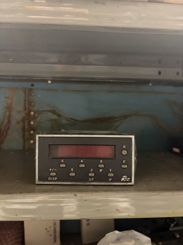 Red Lion GEM52000 Counter Rate Meter Totalizer Panel Mount USED