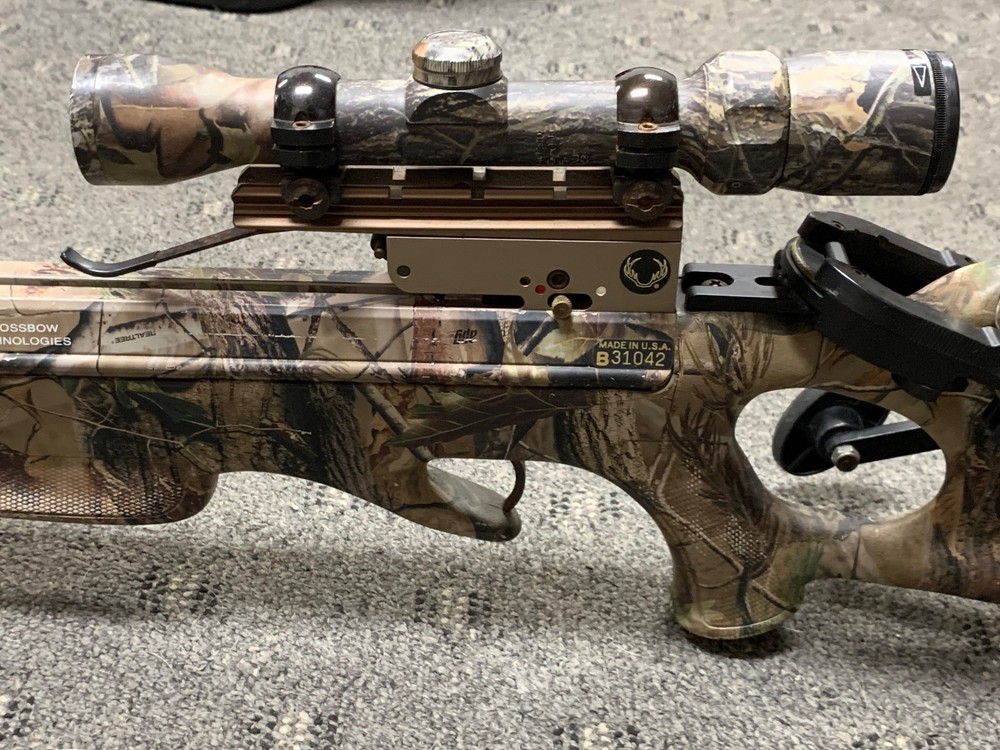Tenpoint Phantom CLS Crossbow w/ Acu-Draw Cocking Device Scope & Quiver - Nice!