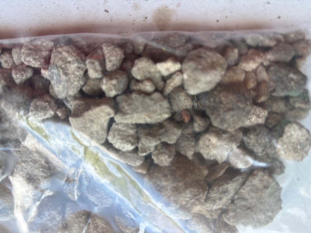 Nicoline and platinum ore