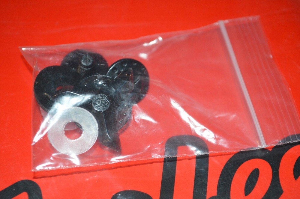 Troy Lee Designs D4/Stage Visor Replacement Screws