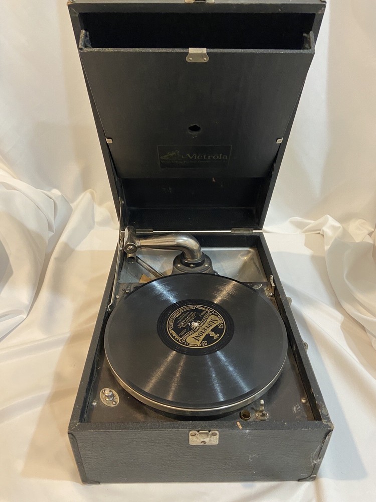 victrola record player antique